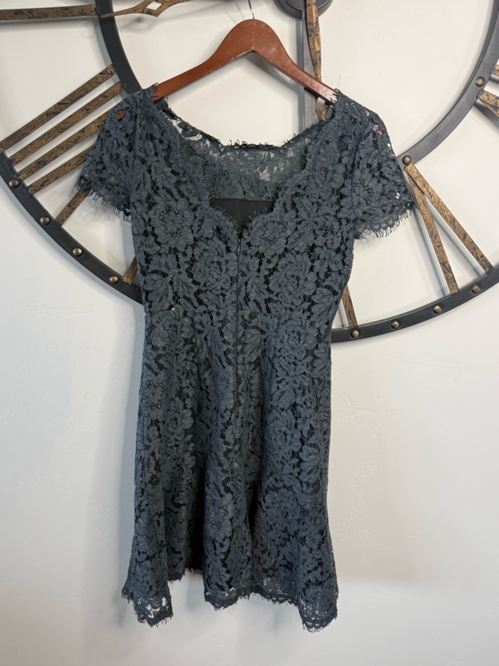 Diane Von Furstenberg Black Floral Lace Mini Dress - Picture 5 of 6